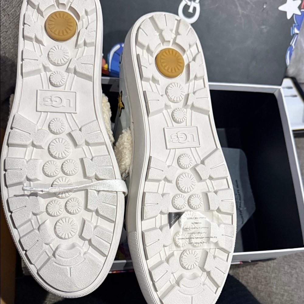 UGG Light Blue Patchwork Sneakers with Rainbow an… - image 3